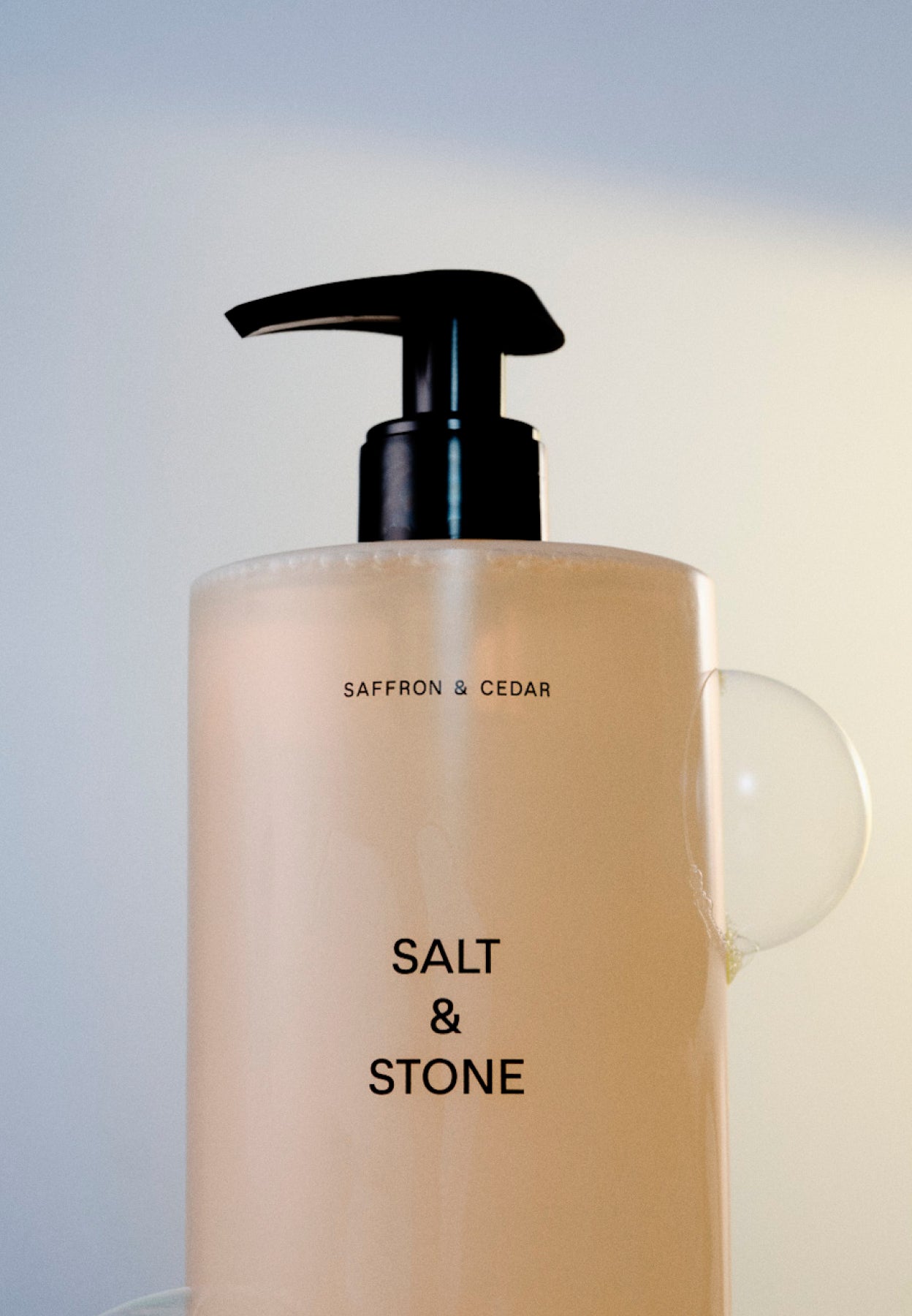 Salt & Stone Santal & Vetiver Body Wash: Luxurious & Nourishing